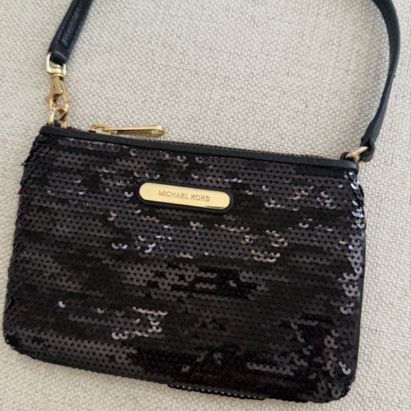 Michael Kors small black bag with sequins front - Picture 1 of 3